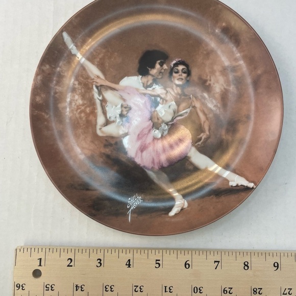 Vintage The Nutcracker Grand Finale 1981 - Picture 5 of 6